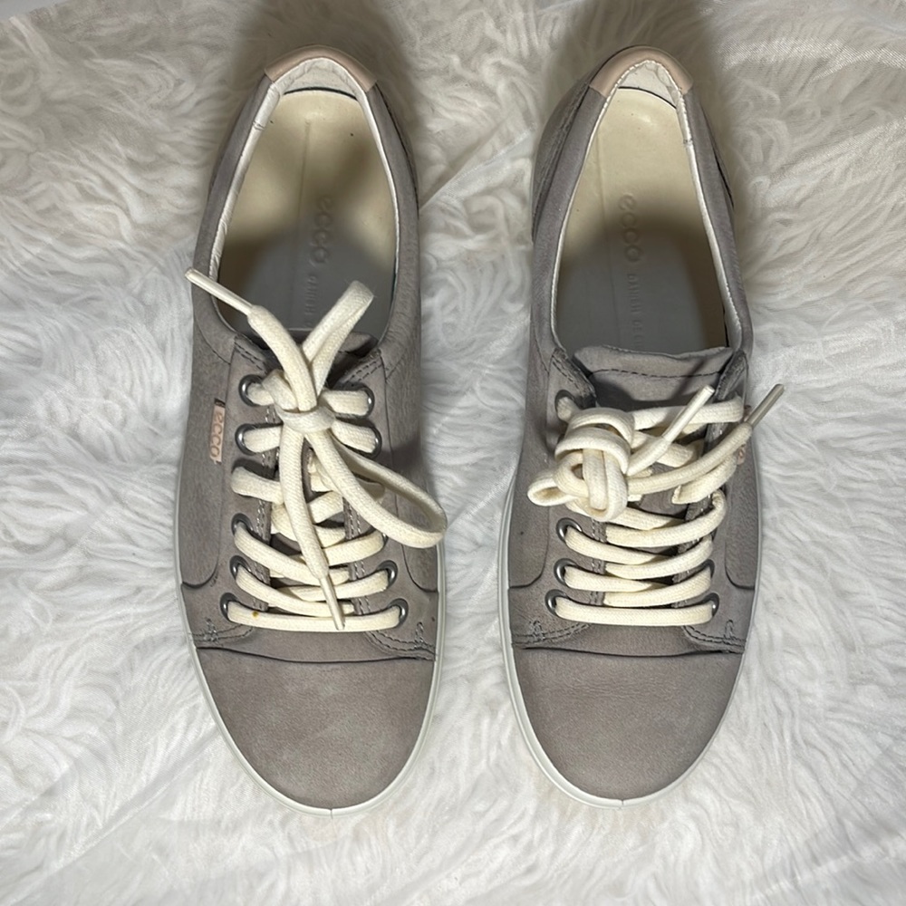 Women’s Ecco Sneaker